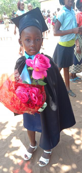 Recém-graduada, Filomena Simião Langa